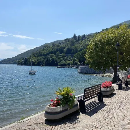 Lariano Giardino - Ferienwohnung Mit Garten Und Seeblick Lägenhet Cremia