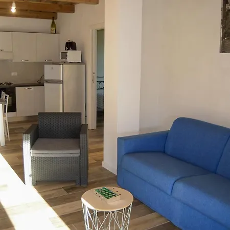 公寓 Lariano Giardino - Ferienwohnung Mit Garten Und Seeblick Cremia